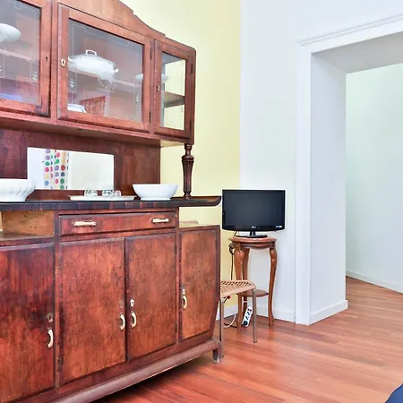 Apartmán Guesthost - Residenza Mura Greche Historic Center *