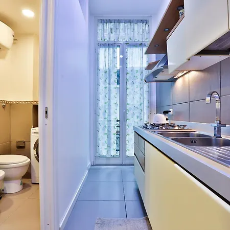 Apartmán Guesthost - Residenza Mura Greche Historic Center